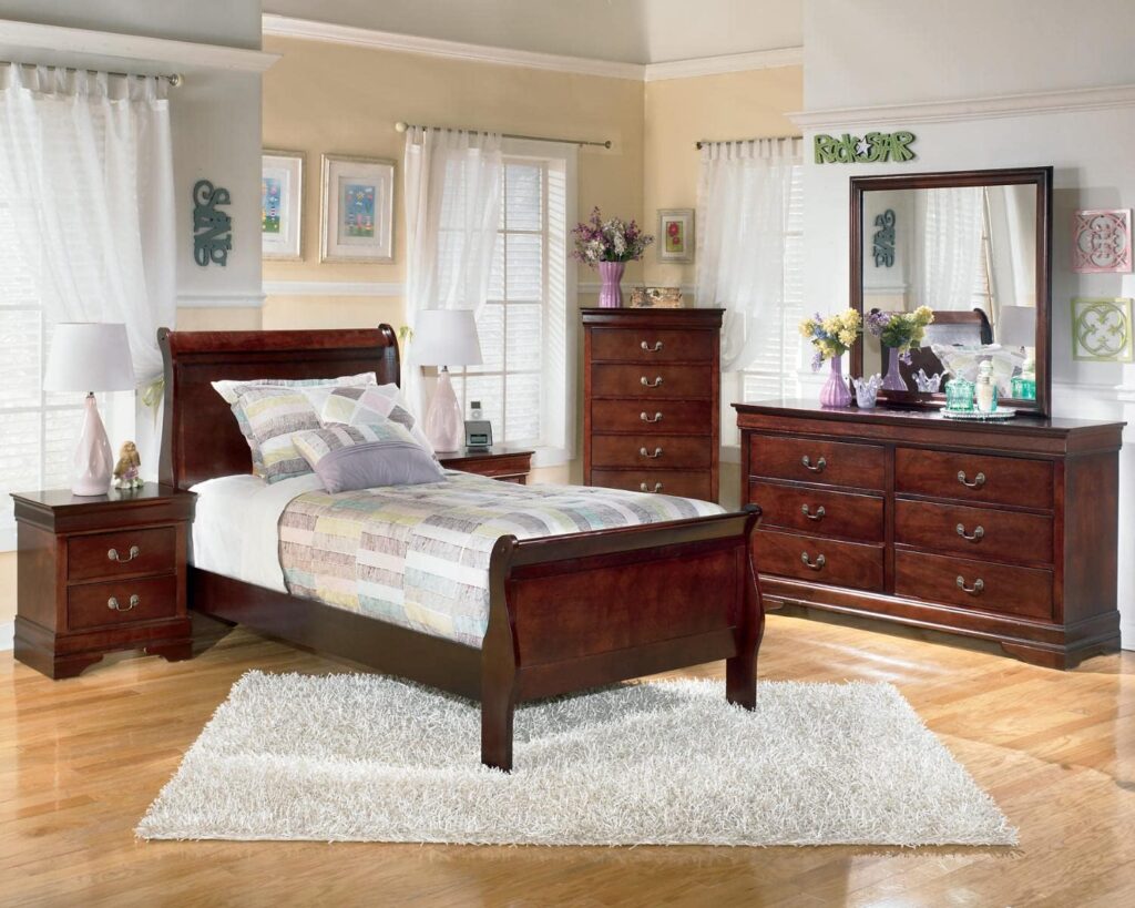 Signature Design by Ashley Alisdair Traditional 2 Drawer Nightstand, 23.75 Tall, Dark Brown